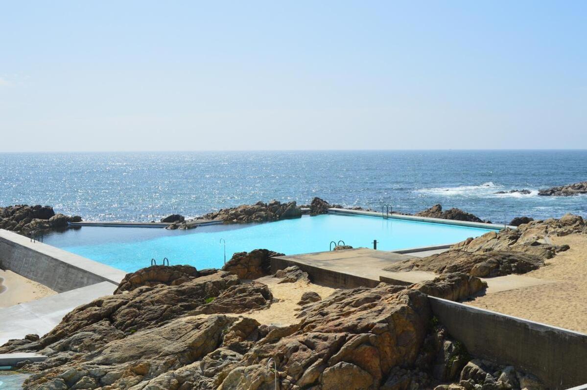 Honey House Villa มาโตซีนโญส ภายนอก รูปภาพ